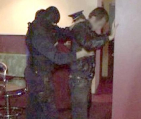 Indivizii prinşi cu focuri de armă în centrul Constanţei furau din restaurante